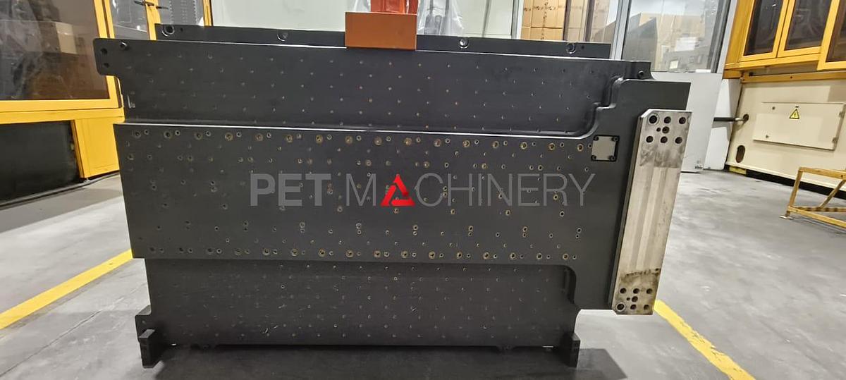 Used 2023 GDXL 96 cavity 17.98gm PCO1881 HF Cold Half with 4 Position Staggered EOAT