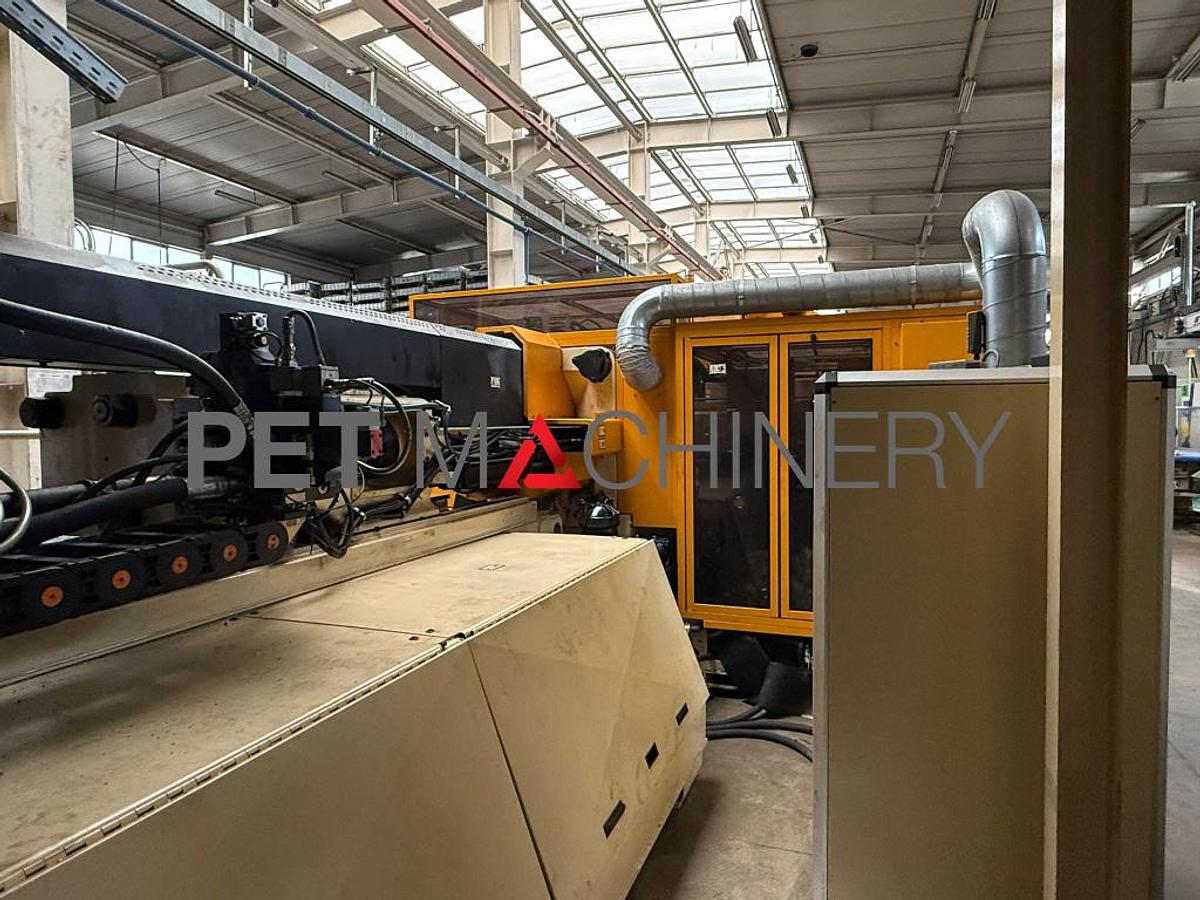 Used 2010 Husky HyPET300 HPP PET Preform Injection Moulding system