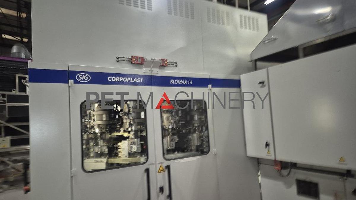 Used 2004 SIG Blomax 14 PET Stretch Blow Moulding machine