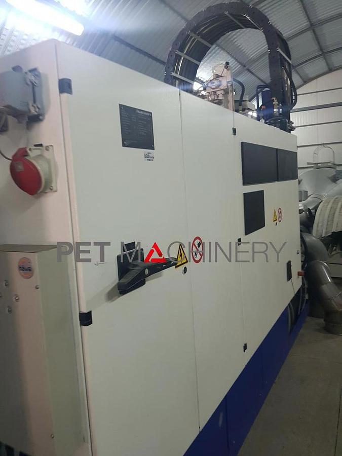 Usado 2004 Krauss Maffei KM175-3500CV Sistema de moldeo por inyección de preformas PET de 48 cavidades