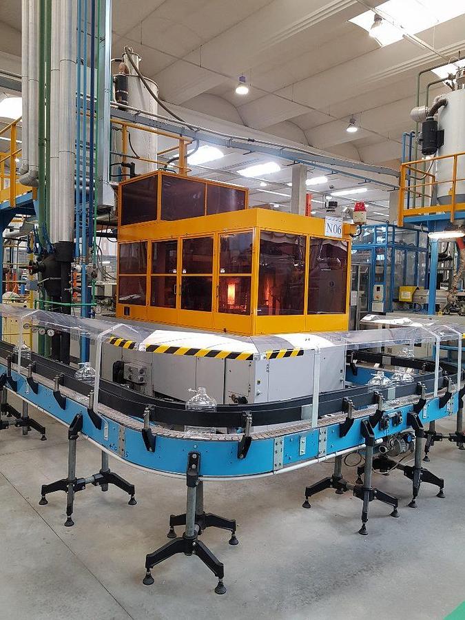 Usado 1999 Nissei ASB PF3-1BH v.4 Máquinas de moldeo por soplado y estirado por inyección