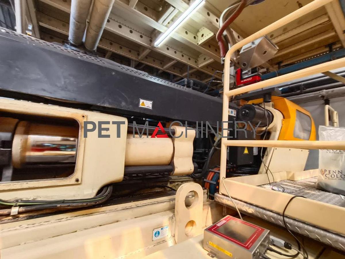 Usado Paquete de moldeo por inyección de preformas Husky HyPET 225 2011