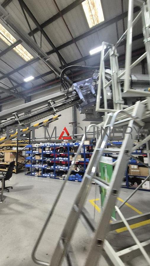 Used 2004 SIG Blomax 14 PET Stretch Blow Moulding machine