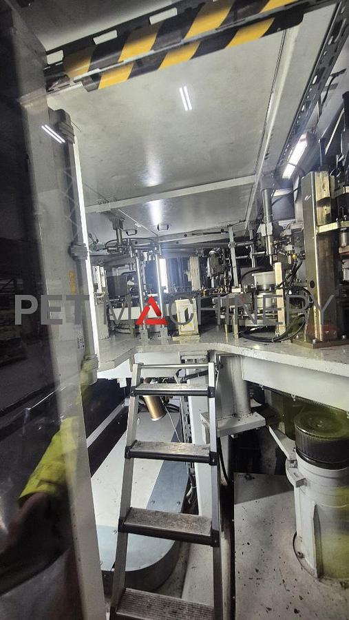 Used 2004 SIG Blomax 14 PET Stretch Blow Moulding machine