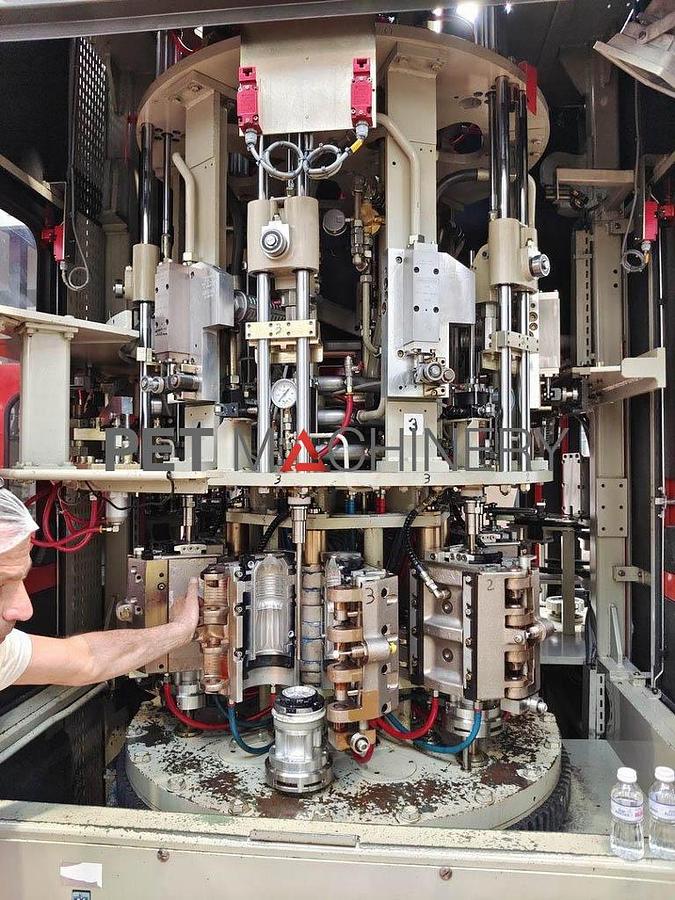 Usado 1998 Sidel SBO 6/10 serie 1 Máquina de soplado y estirado de PET