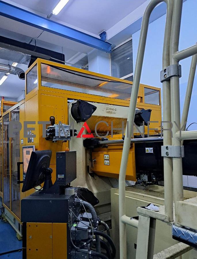 Used 2015 Husky HyCap 400 4.0 Closure Injection Moulding machine