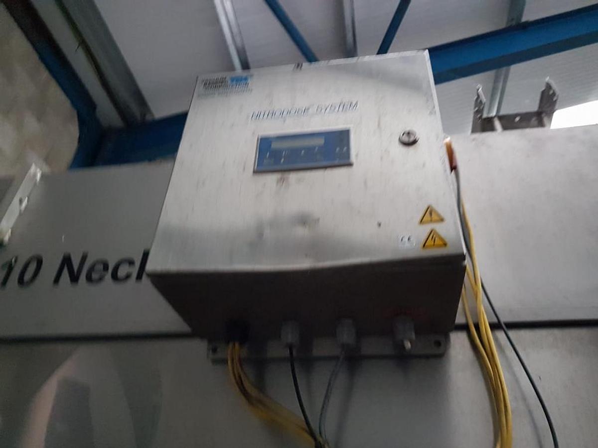 Usado 2005 Metalnova Baseless VMAG 42-42-10 Relleno Tribloc