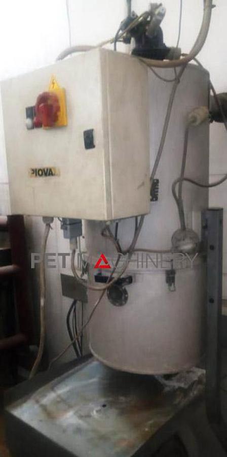 Usado 2007 Husky HyPET 400 P120/130 E140 Sistema de moldeo por inyección de preformas PET