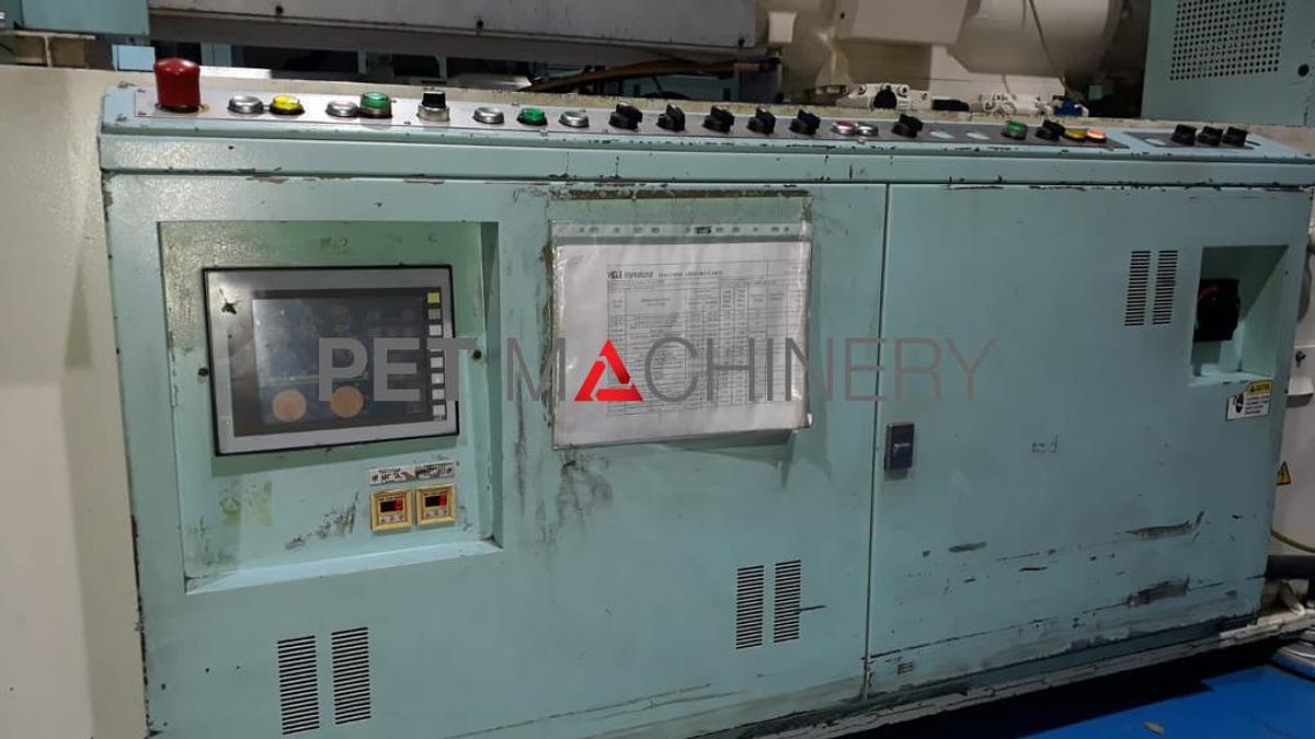 Used 2005 Aoki SBIII 250LL-50S Injection Stretch Blow Moulding machine