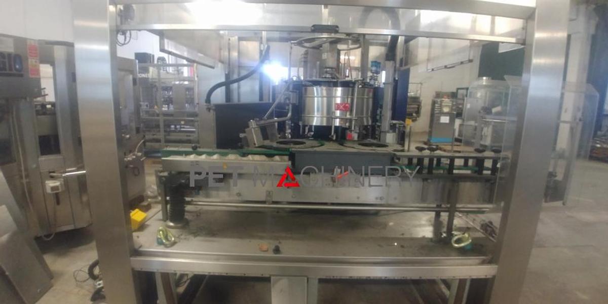 Usado 2010 Krones Starmatic 960/16 Etiquetadora de botellas de vidrio con cola fría