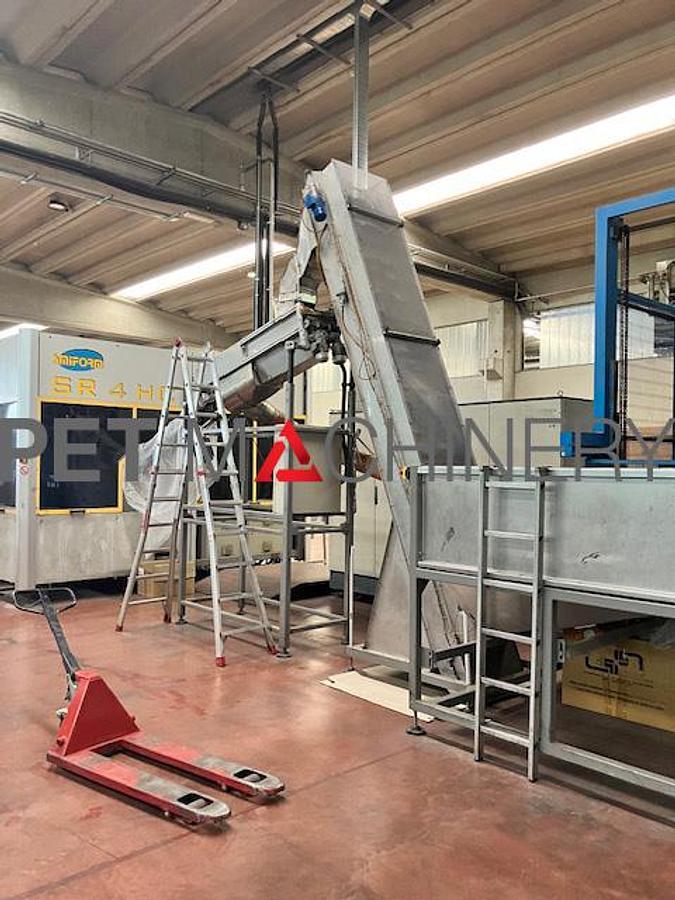 Usado 2006 SMI SR 4 HC Máquina de soplado y estirado de PET