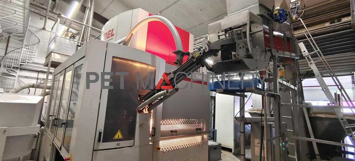 Used 2000 Sidel SBO 6 series 2 PET Stretch Blow Moulding machine