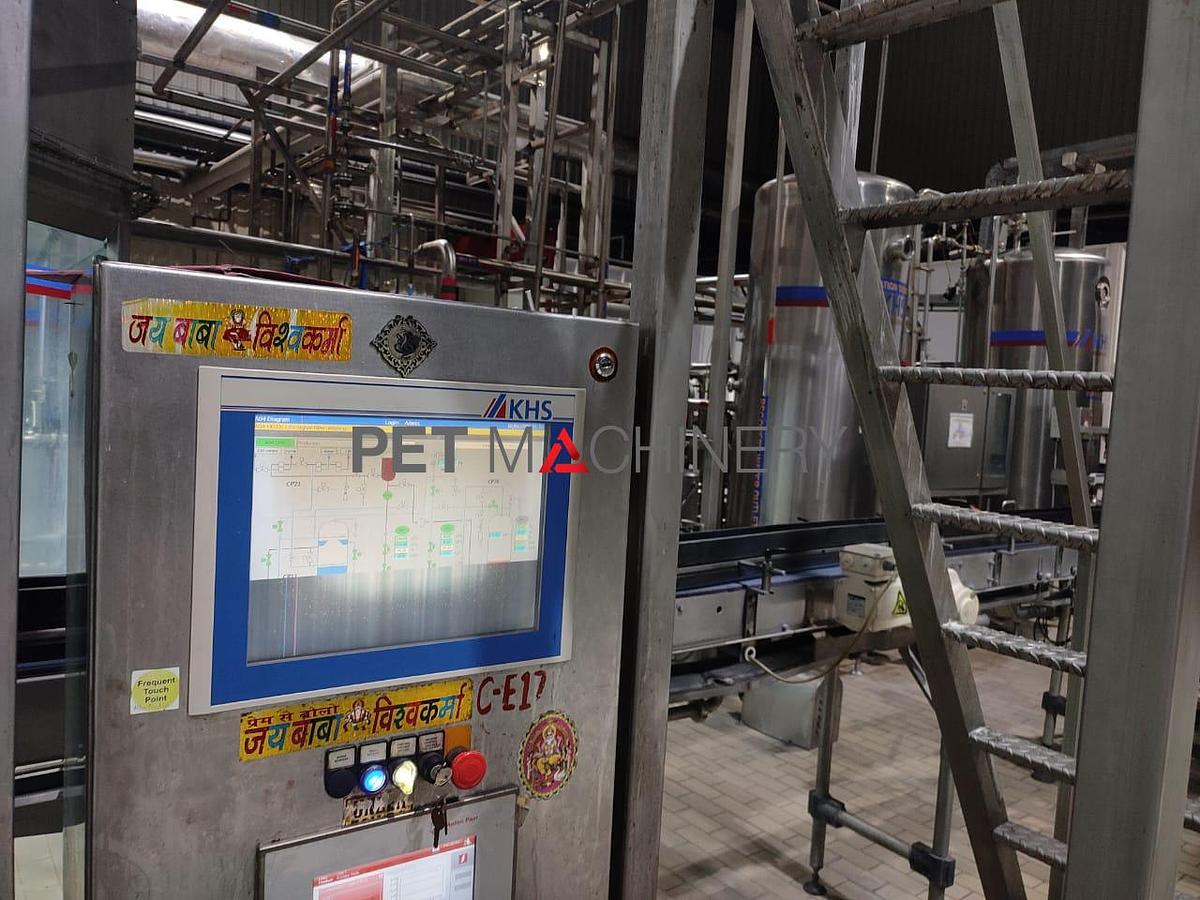 Usado 2012 Línea completa de 36.000 bph KHS para el embotellado de refrescos carbonatados en PET