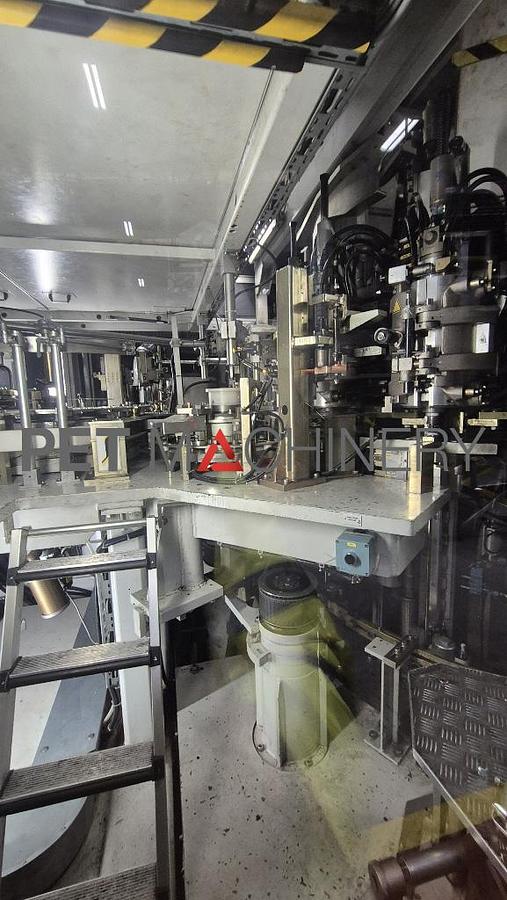 Used 2004 SIG Blomax 14 PET Stretch Blow Moulding machine