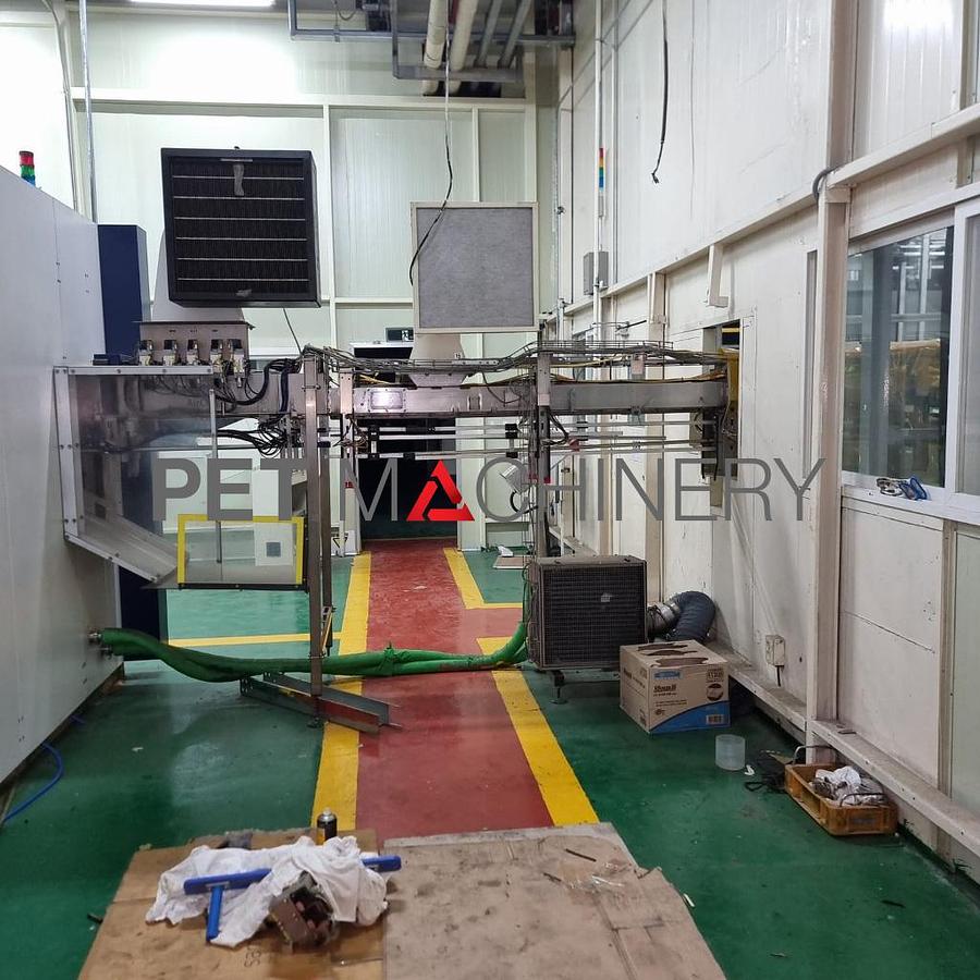 Usado 2014 Krones Contiform S14 Línea de soplado y estirado de PET