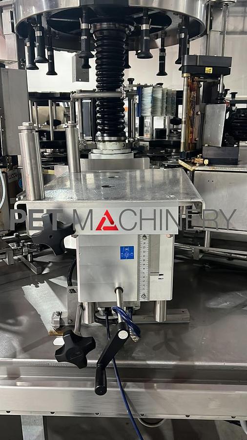 Used 2012 Krones Canmatic Hot Glue Wrap-around Labeller