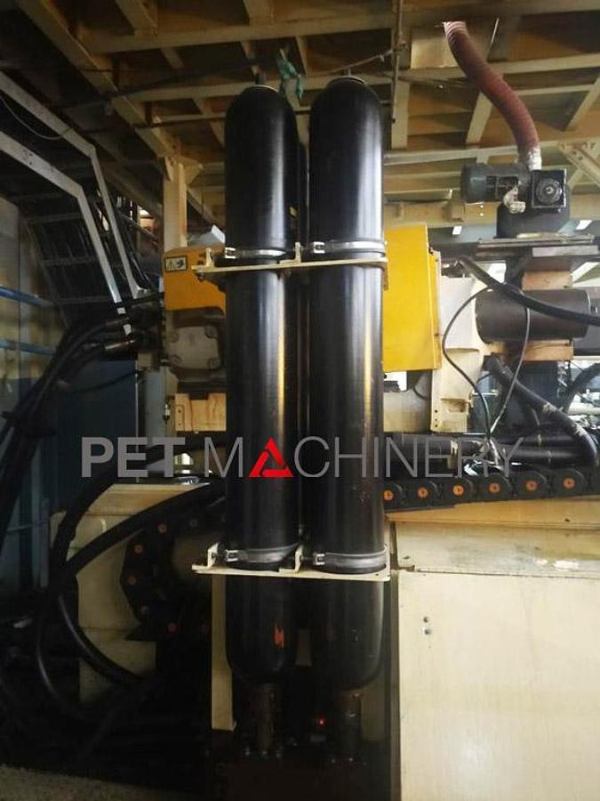 Usado 2007 Husky HyPET 400 P120/130 E140 Sistema de moldeo por inyección de preformas PET