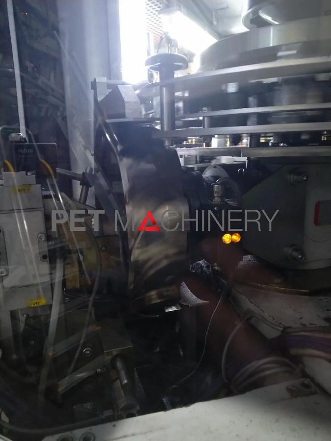 Used 2002 SIG Blomax 10 series III PET Stretch Blow Moulding machine