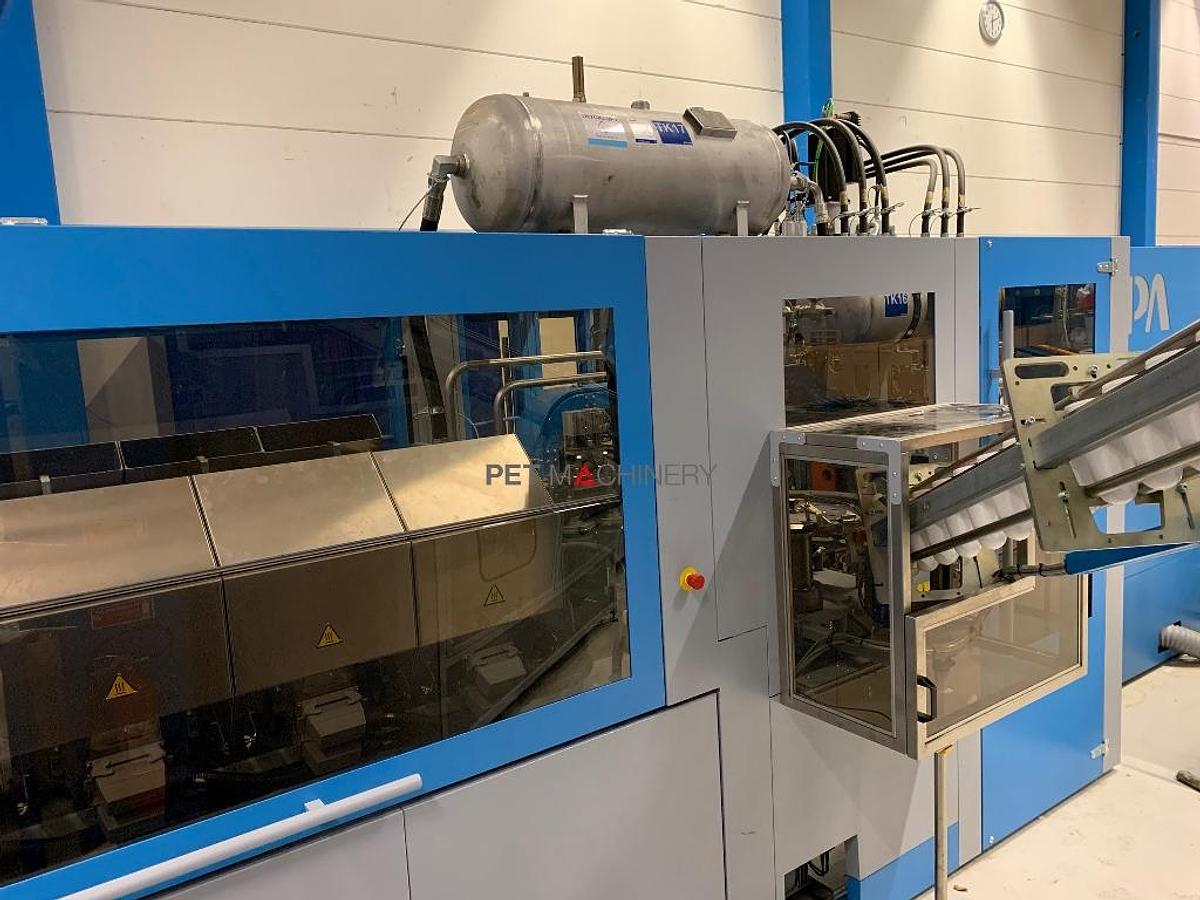 Usado 2015 SIPA SFL 4/3 XL WM Jar PET estiramiento máquina de moldeo por soplado