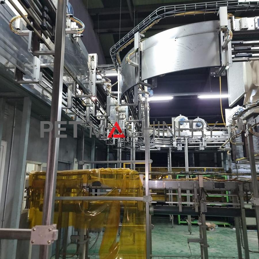 Usado 2014 Krones Contiform S14 Línea de soplado y estirado de PET