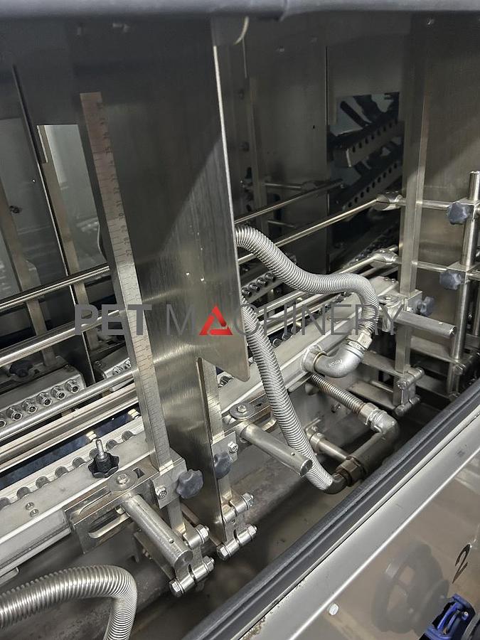 Usado 2010 Línea completa de revestimiento de botellas de Krones