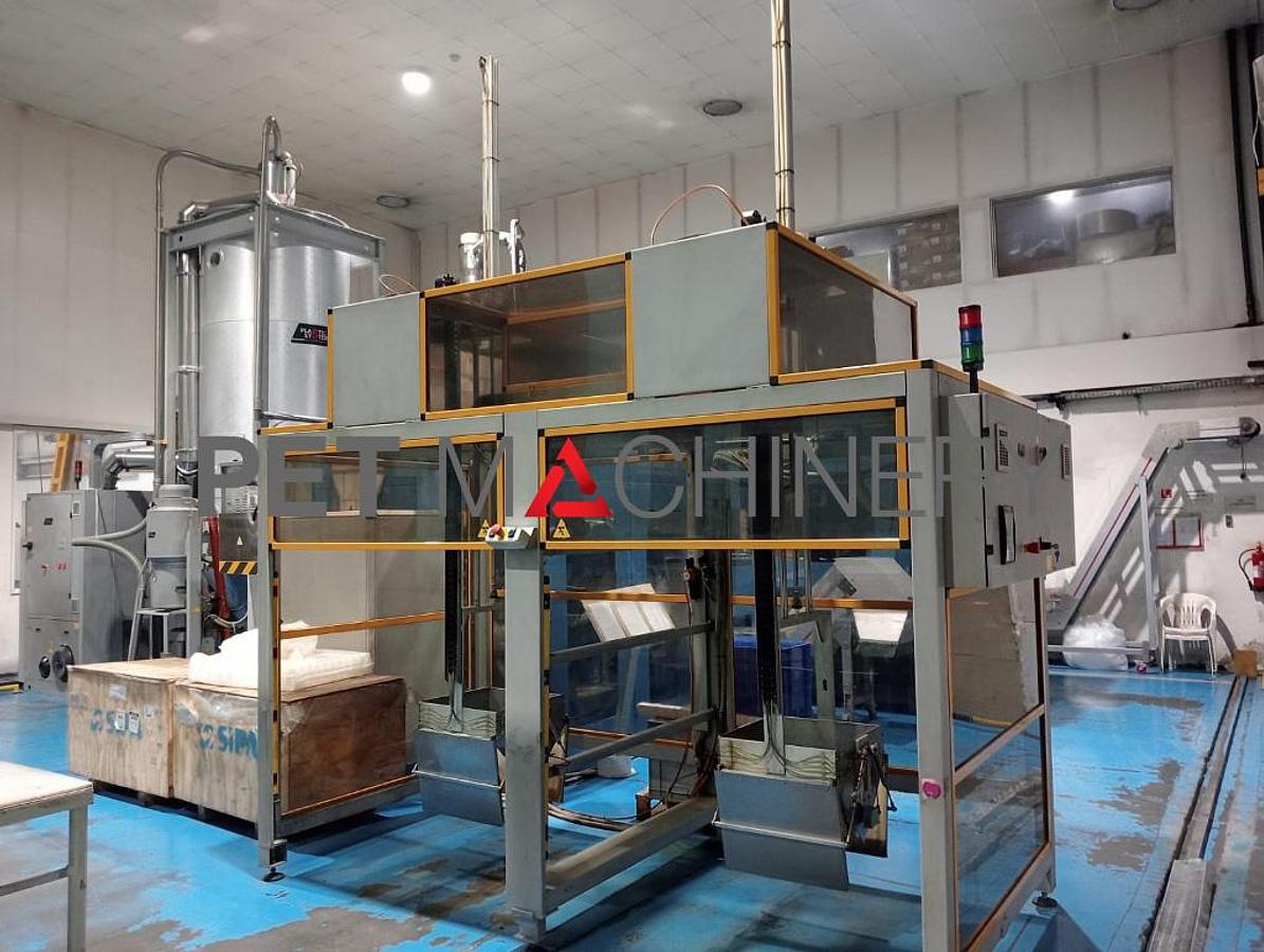 Usado 2008 Sistema de moldeo por inyección de preformas de PET SIPA PPS 48