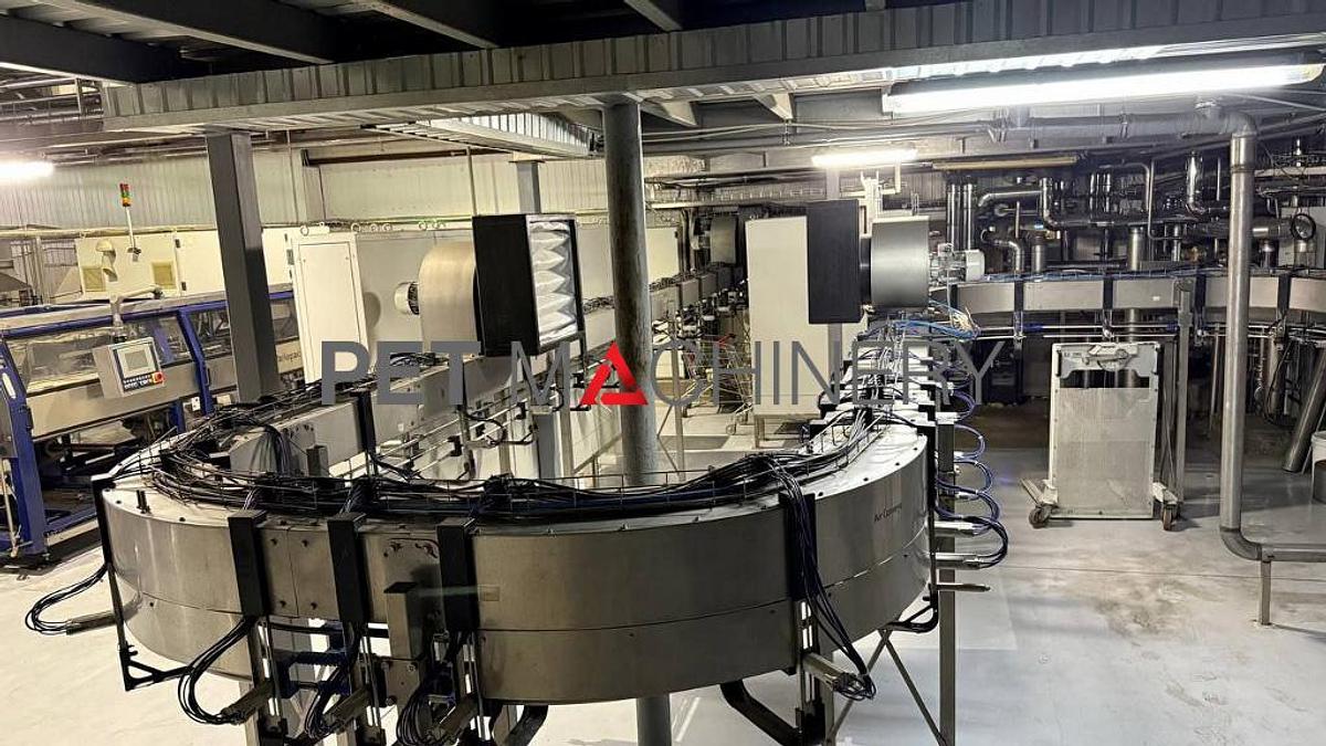 Used 2002 Krones PET Carbonated Beverages Bottling Line