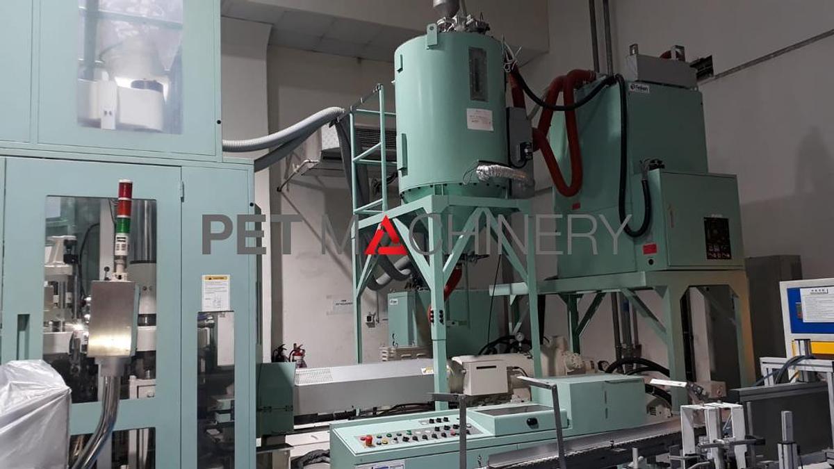 Used 2017 Aoki SBIII 500LL-50 PET Injection Stretch Blow Moulding machine