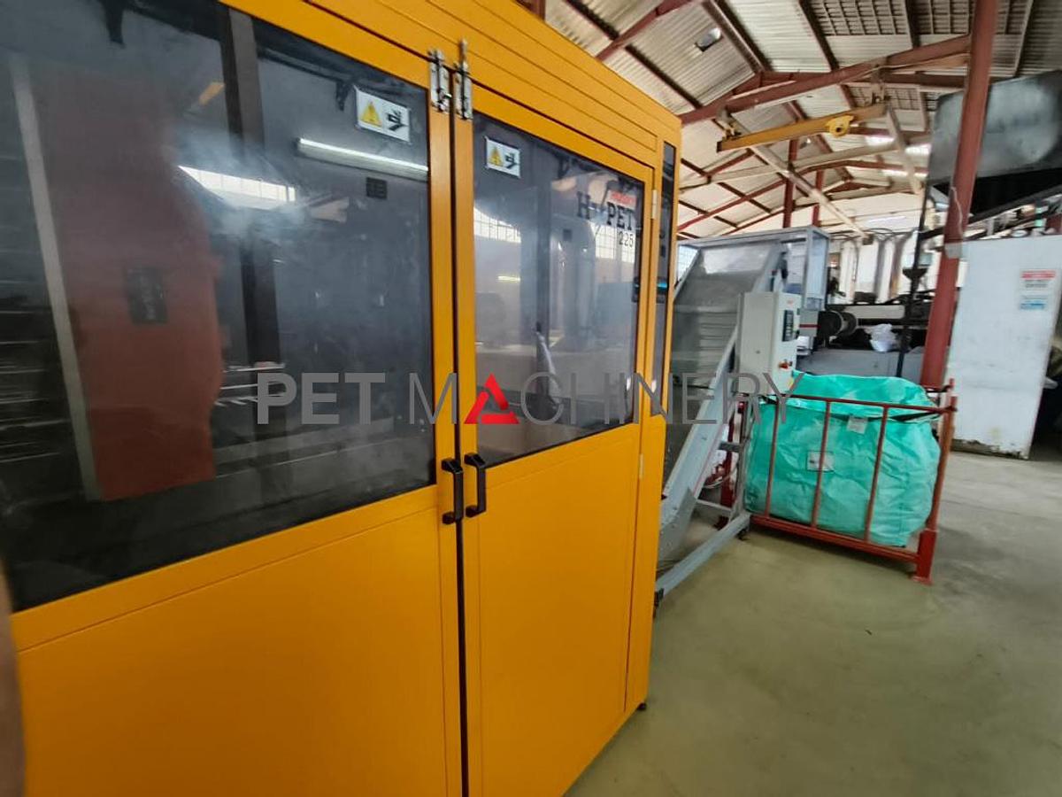 Usado Paquete de moldeo por inyección de preformas Husky HyPET 225 2011