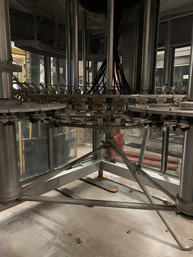 Usado 2005 Metalnova Baseless VMAG 42-42-10 Relleno Tribloc