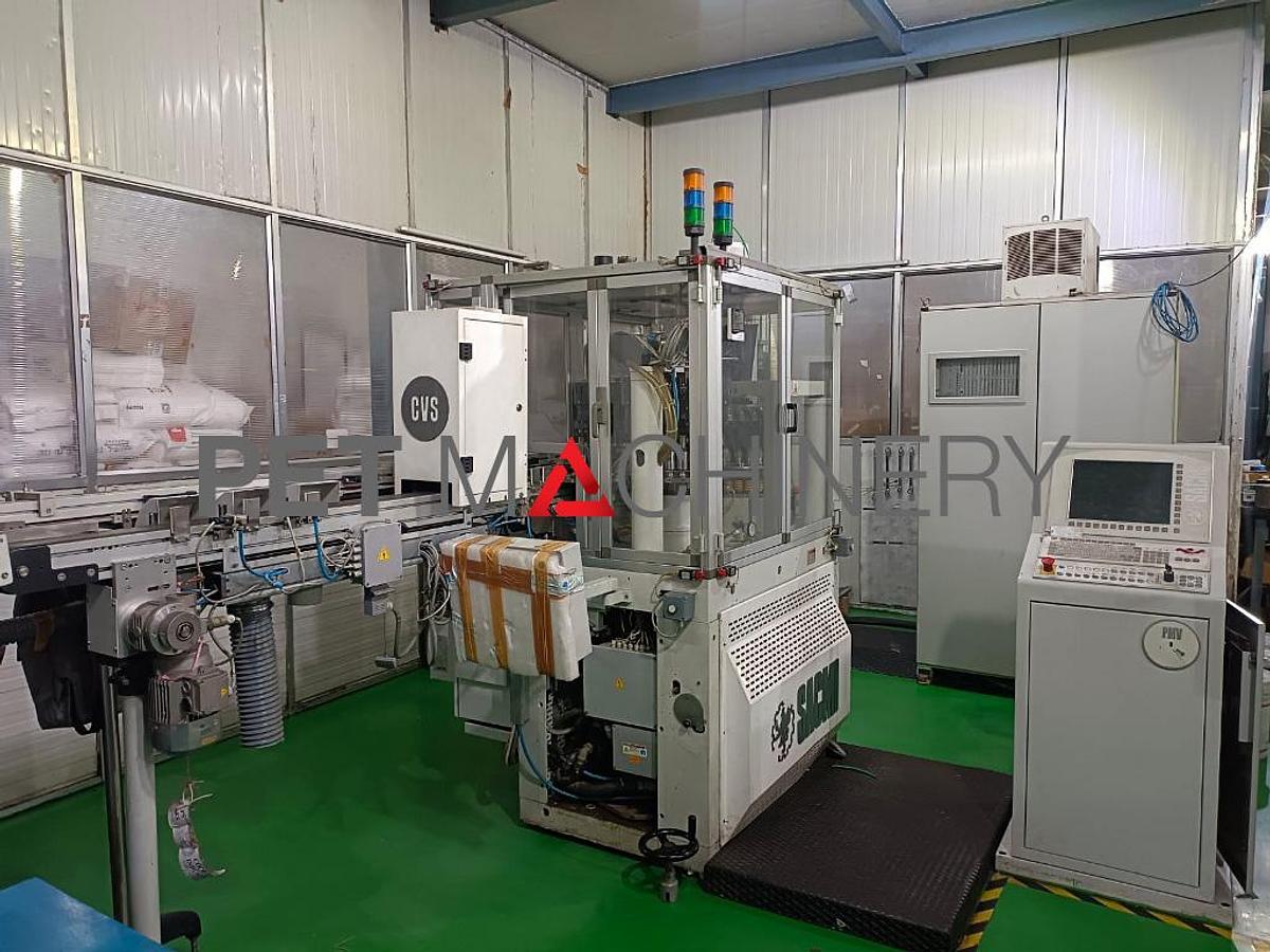 Usado 2008 Sacmi CCM 003A Línea de moldeo por compresión de cierres