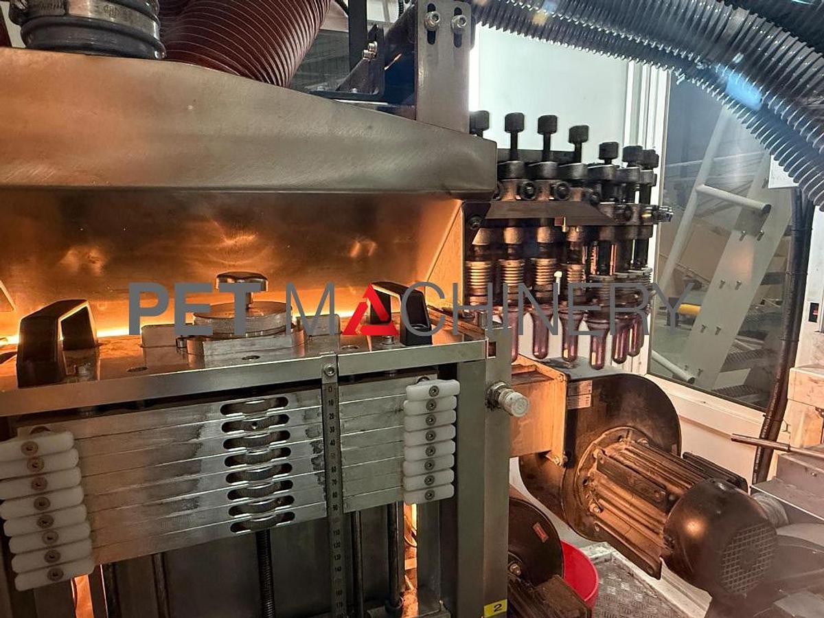 Used 2016 Kosme KSB 8R PET Stretch Blow Moulding machine