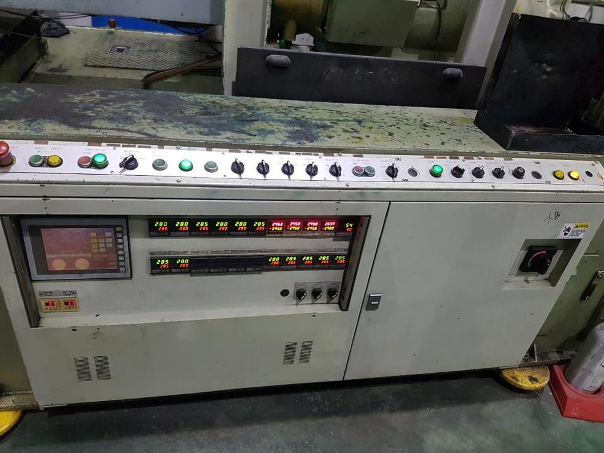 Usado 2005 Aoki SBIII 350LL-40 Máquina de moldeo por soplado y estirado por inyección