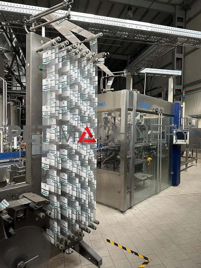 Used 2012 Krones PET Bottling Line for Flat and Carbonated Mineral Water