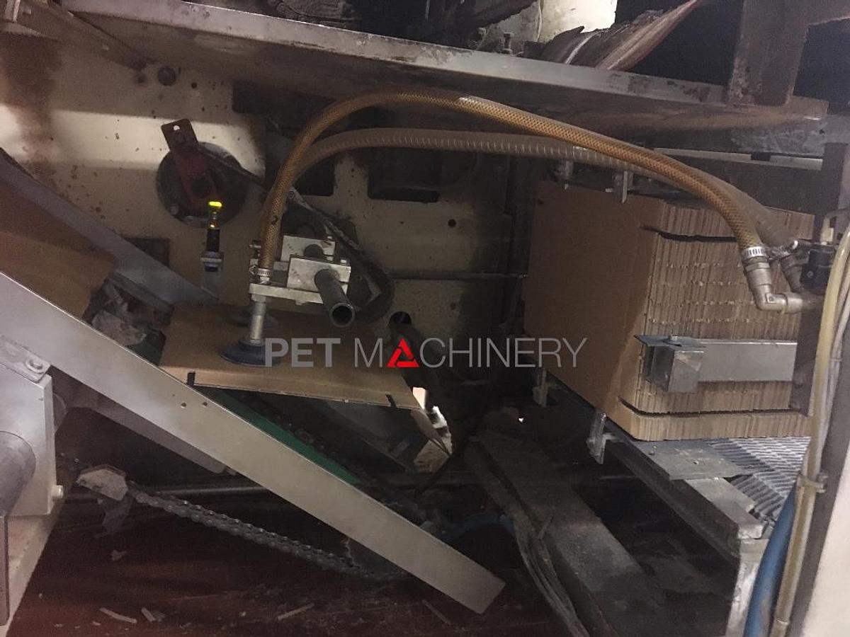 Used 2003 Zambelli LFT 50/V Tray Shrink Packer