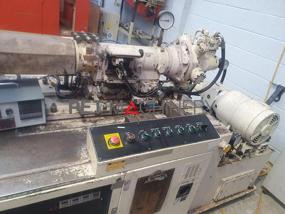 Usado 1992 Nissei ASB 50 Máquina de moldeo por soplado y estirado por inyección