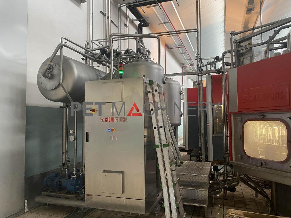 Used 2010 SMI / Sacmi Combi Carbonated Soft Drinks Blow/Fill/Cap system