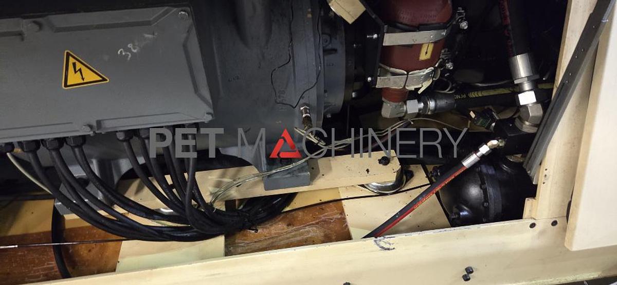 Used 2009 Husky HyPET 500 PET Preform Injection Moulding machine