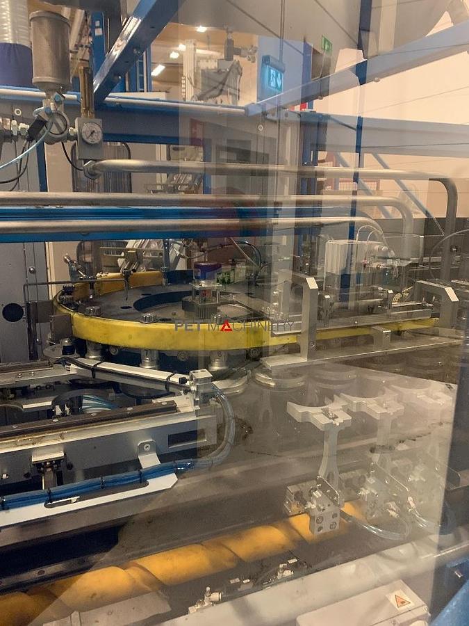 Usado 2015 SIPA SFL 4/3 XL WM Jar PET estiramiento máquina de moldeo por soplado