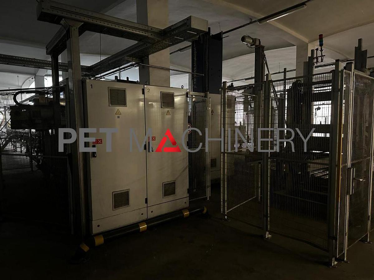 Used 2012 Krones PET Bottling Line for Flat and Carbonated Mineral Water