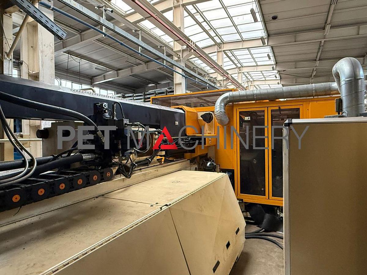 Used 2010 Husky HyPET300 HPP PET Preform Injection Moulding system