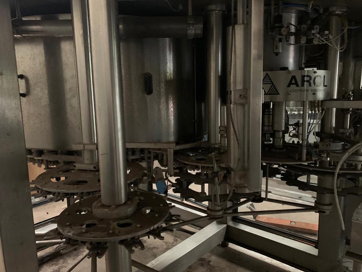 Usado 2005 Metalnova Baseless VMAG 42-42-10 Relleno Tribloc