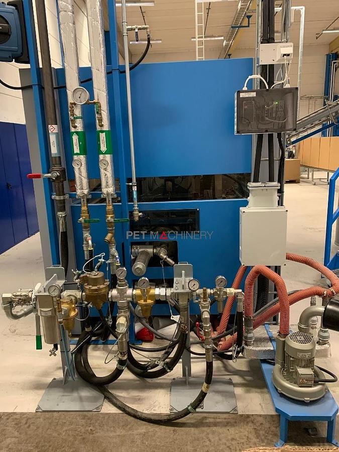 Usado 2015 SIPA SFL 4/3 XL WM Jar PET estiramiento máquina de moldeo por soplado