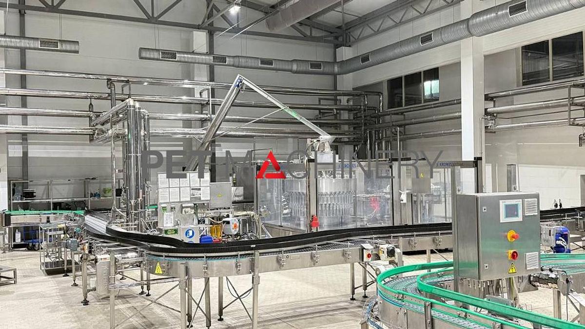 Used 2002 Krones PET Carbonated Beverages Bottling Line