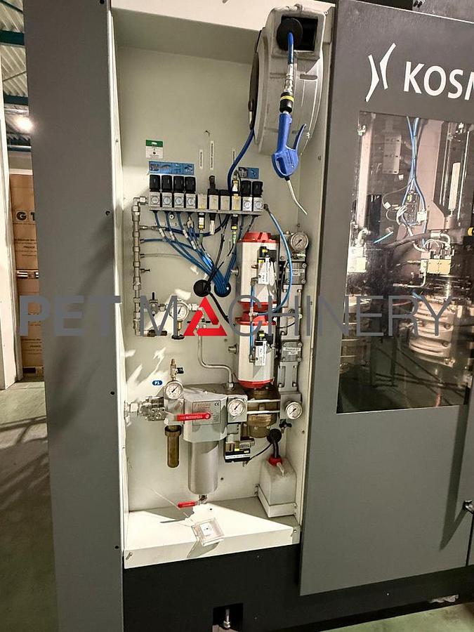 Used 2016 Kosme KSB 8R PET Stretch Blow Moulding machine
