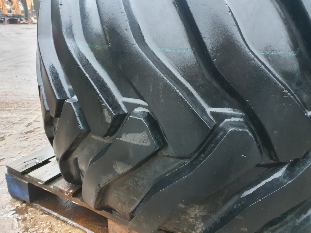 Used Set of Alliance Flotation Wheels and Tyres