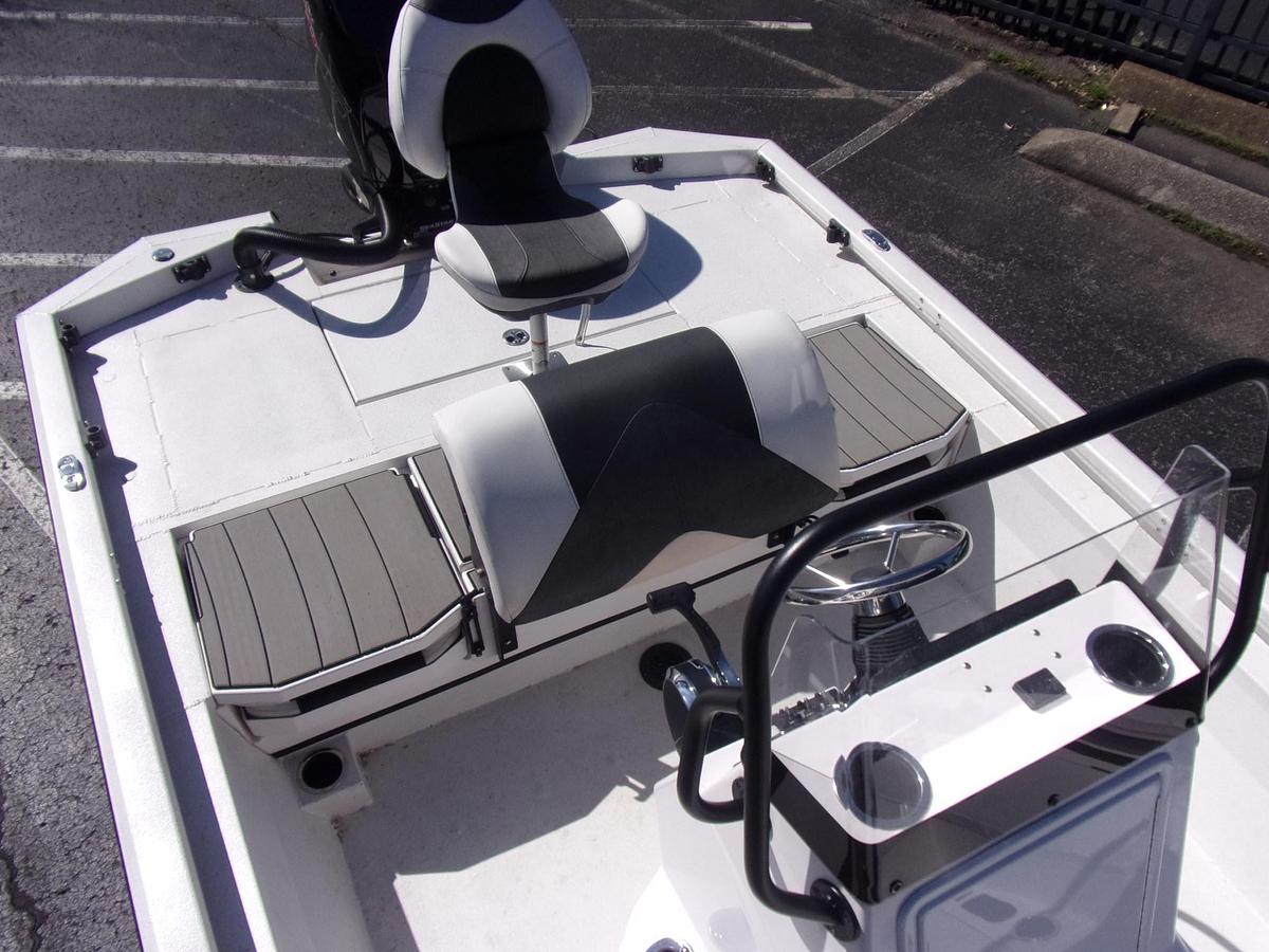 Used Vexus AVX 1980 CC