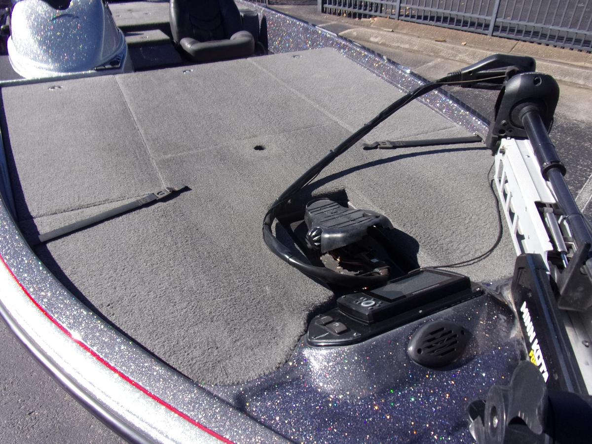 Used 2019 Falcon F 195 with 2024 Mercury 200 Pro XS w/27 hours and Platinum warranty until 2030