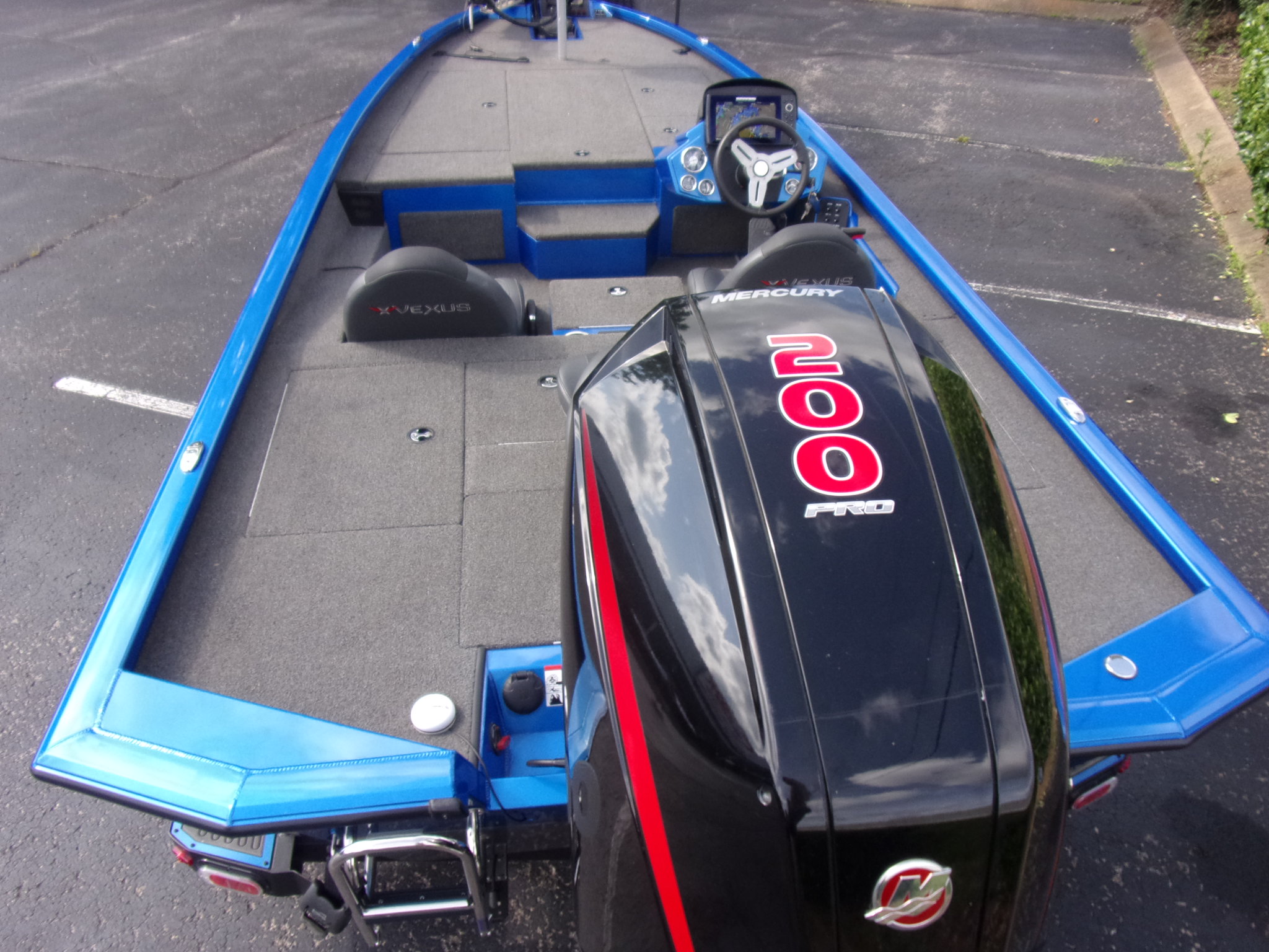 Used 2020 Vexus AVX 2080 with Mercury 200 L Pro XS 4-stroke with only 130 hours