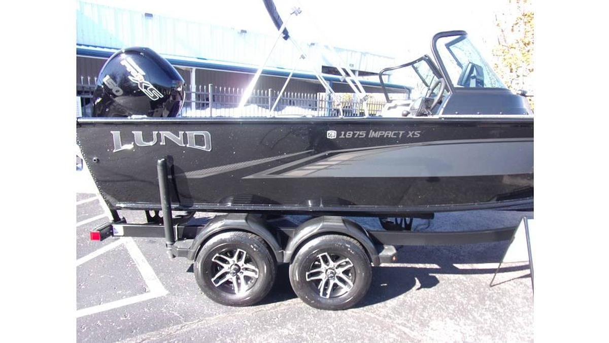 Used 2023 Lund 1875 Impact XS
